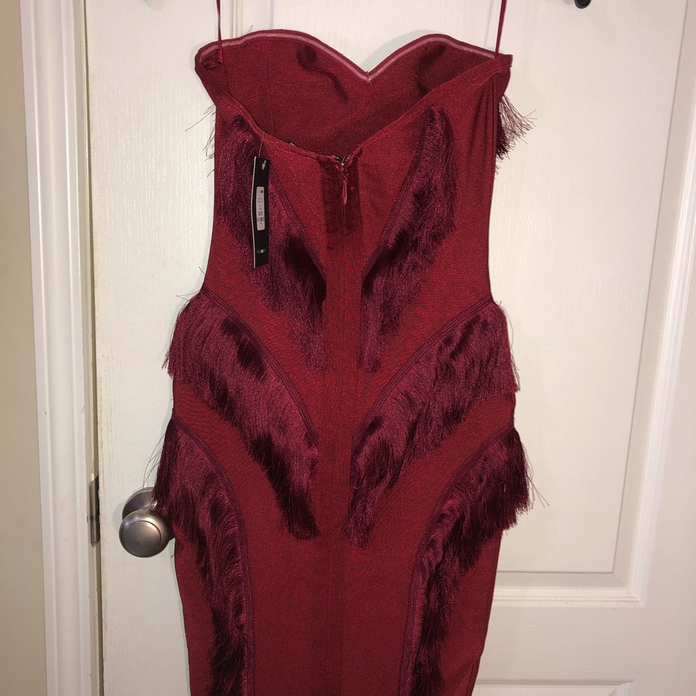 Dress - Picture 2 of 3